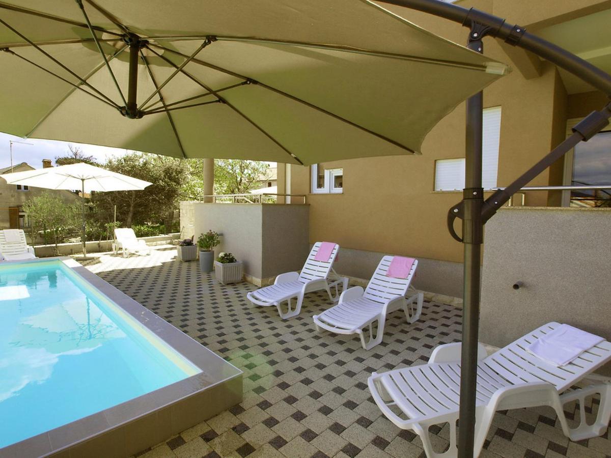Apartment Mlasina-3 By Interhome Nin Exterior foto