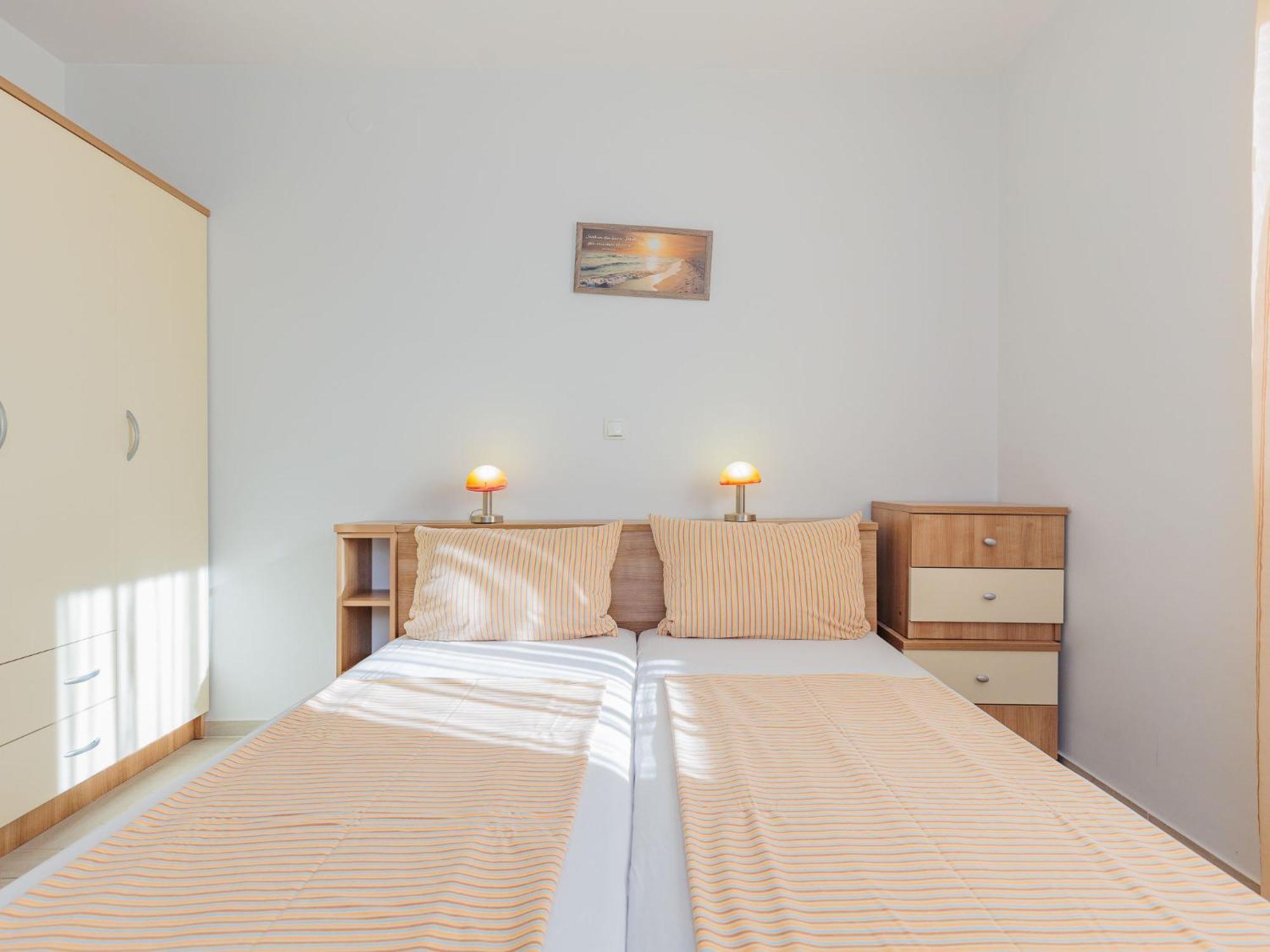 Apartment Mlasina-3 By Interhome Nin Exterior foto